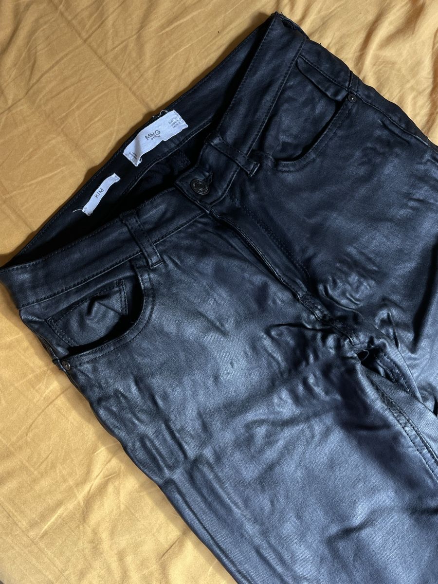 Mango Pantaloni: Mango Hose in Lederoptik, Grösse 36 – Usato da Zürich venduto da Carlajimena 4