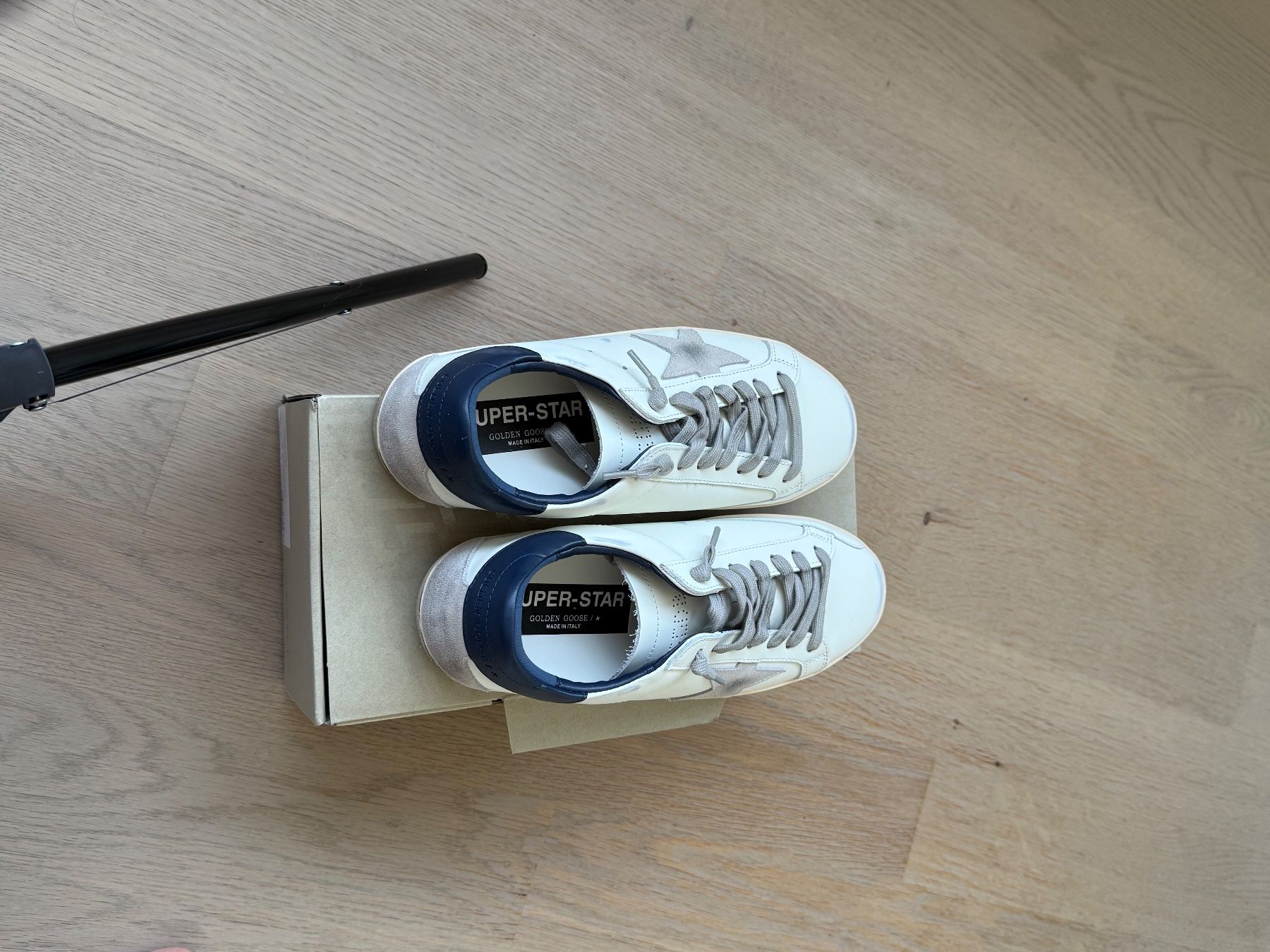 Golden Goose Chaussures hommes: Golden Goose Superstar 42 – Neuf avec emballage d'origine à Allschwil par lor_6cgq 2