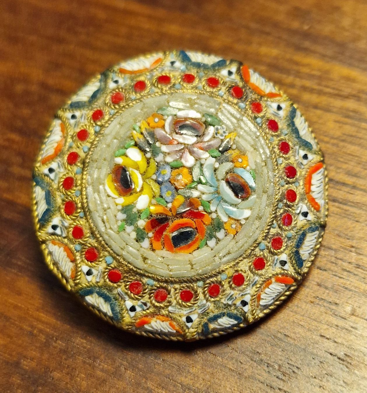 Broschen & Nadeln: Micro-Mosaik Brosche – Gebraucht aus Emmenbrücke von Snowrun58 3