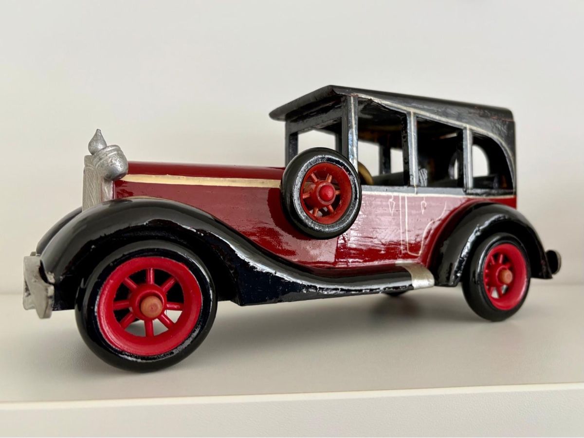 Modellini d'auto: Vintage Auto-Modelle aus Holz, 3er Set – Usato da Rothenburg venduto da Huckleberry-007 1