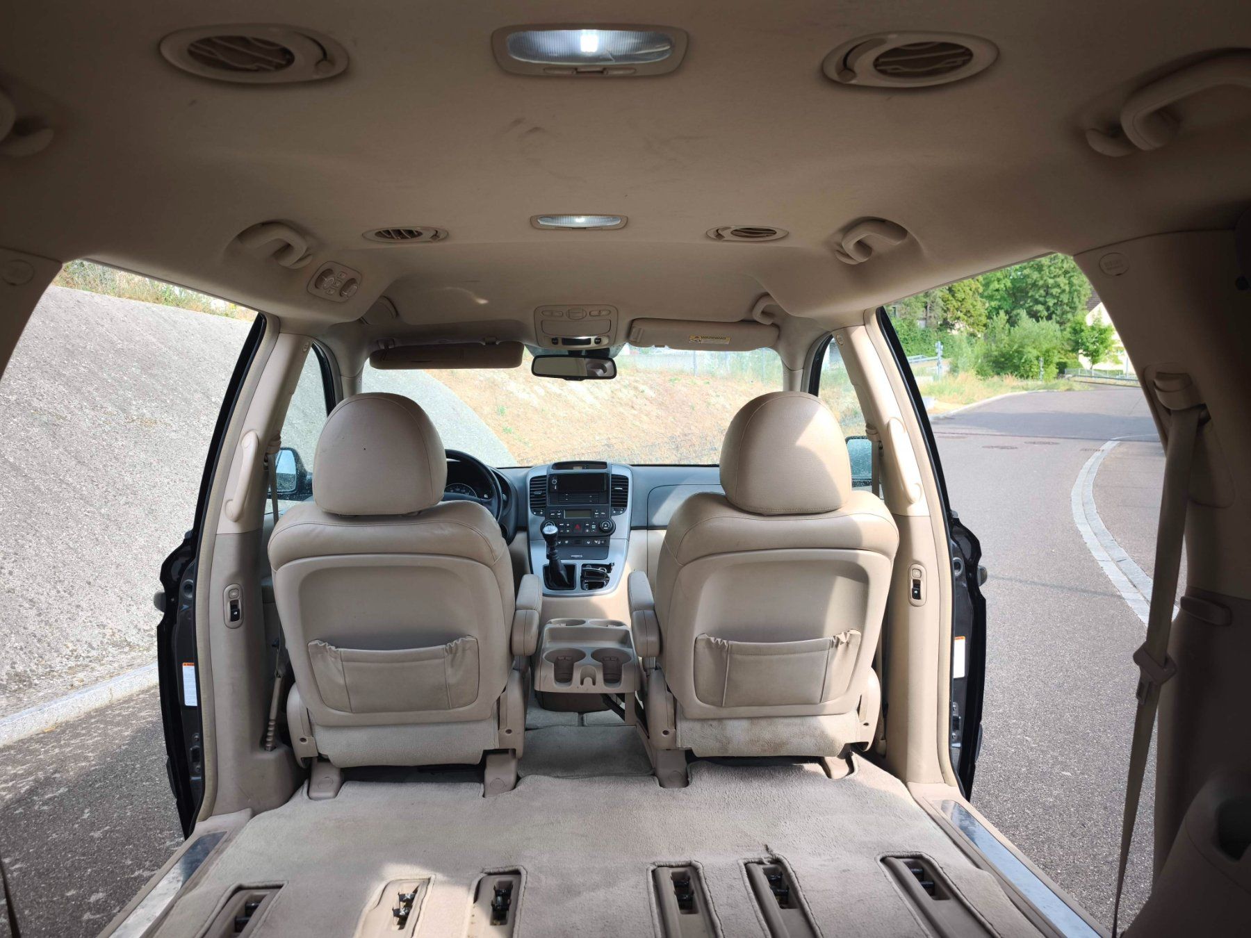 Kia Automobili: Kia Carnival lll mit 6 Sitzen – Usato da Winterthur venduto da Olaf4weiss 8