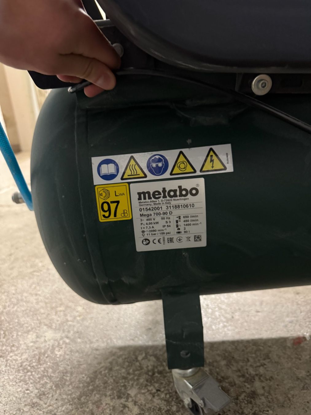 Metabo Compresseurs: Metabo Kompressor mit Sandstrahler unFarbspritzpistole – Neuf (Voir description) à Zürich par HallohierEva 4