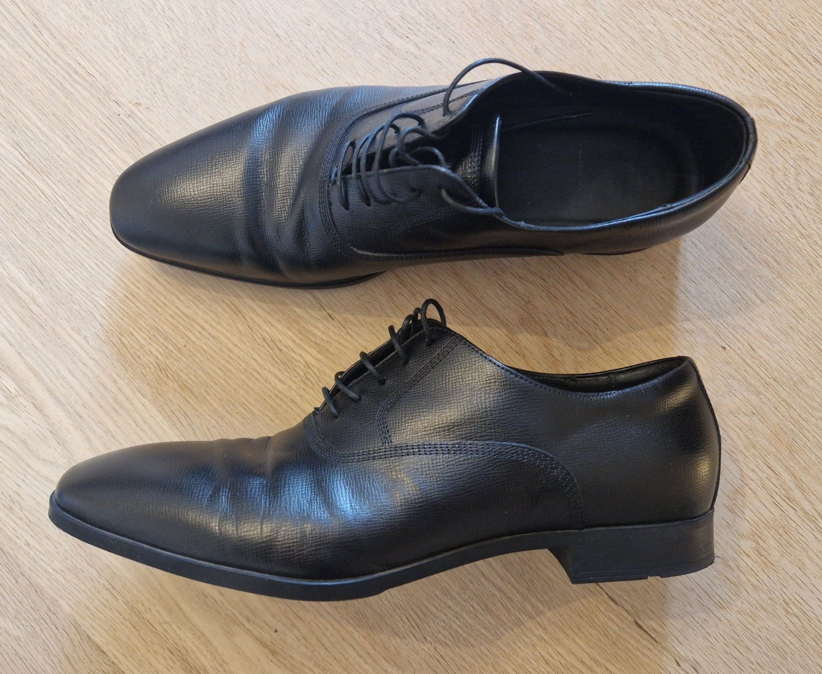 Hugo Boss Scarpe da uomo: Chaussures Hugo Boss – Usato da Barberêche venduto da Carrela 2