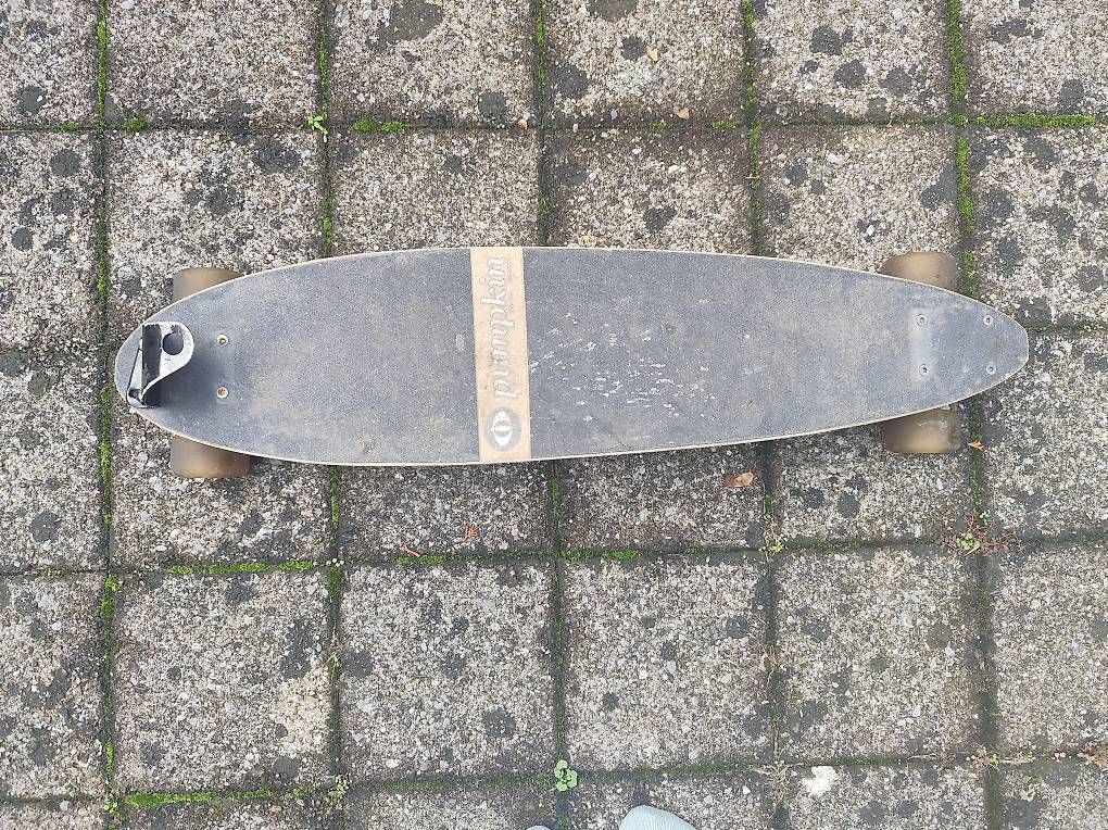 Skateboards: Pumpkin Slalomboard gratis – D'occasion à Männedorf par isa_5rl9 1