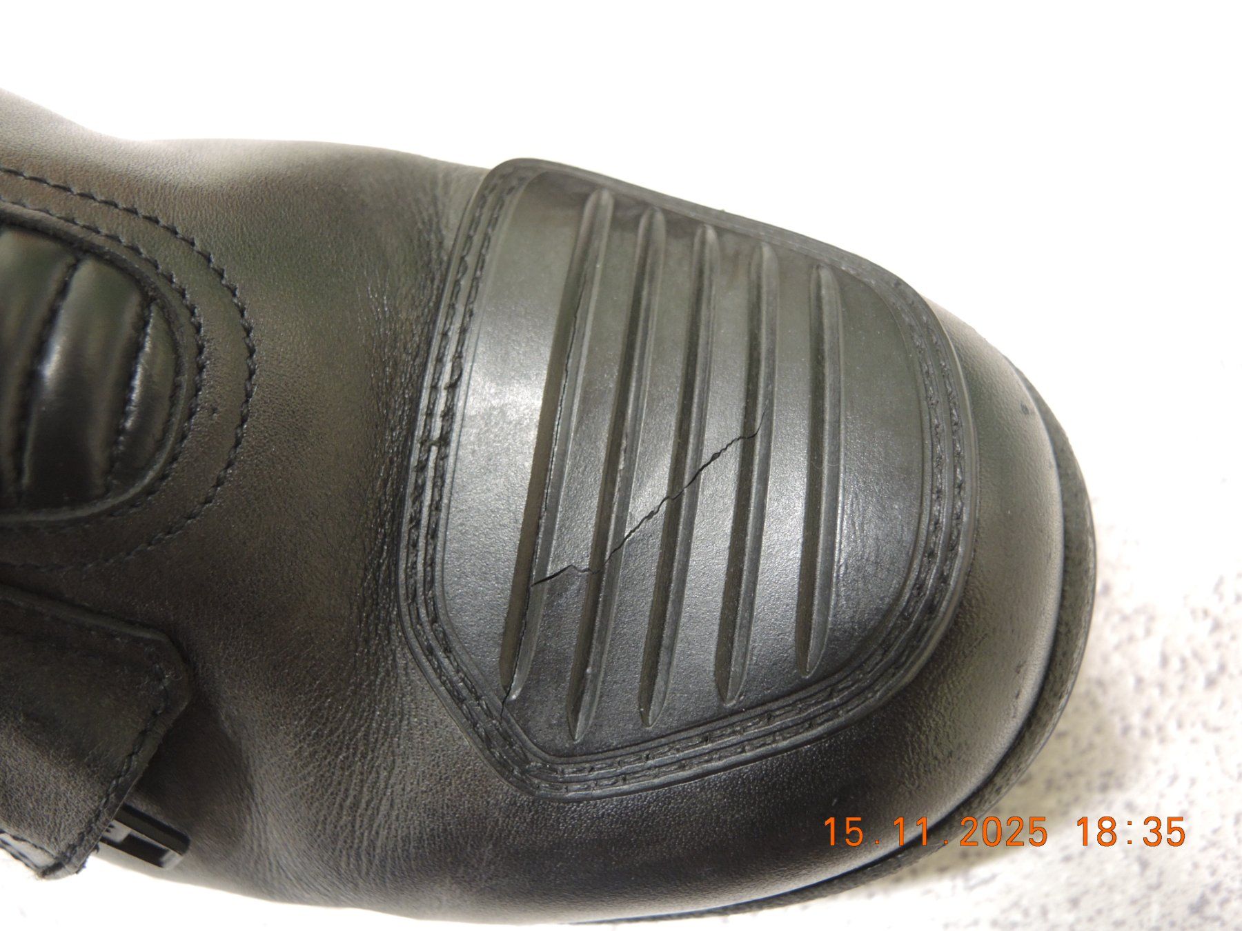 Scarpe da donna: Motorradstiefel Damen – Usato da Aarwangen venduto da Chaos2.0 7