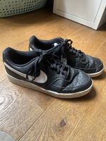 Nike Sneakers Grösse 43
