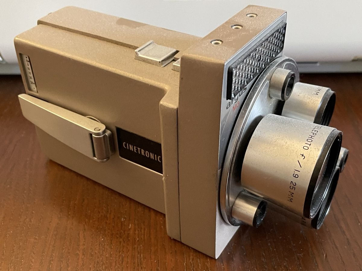 Argus Kamera: Argus M3, normal 8 Camera – Gebraucht aus Oftringen von Jradioman 3