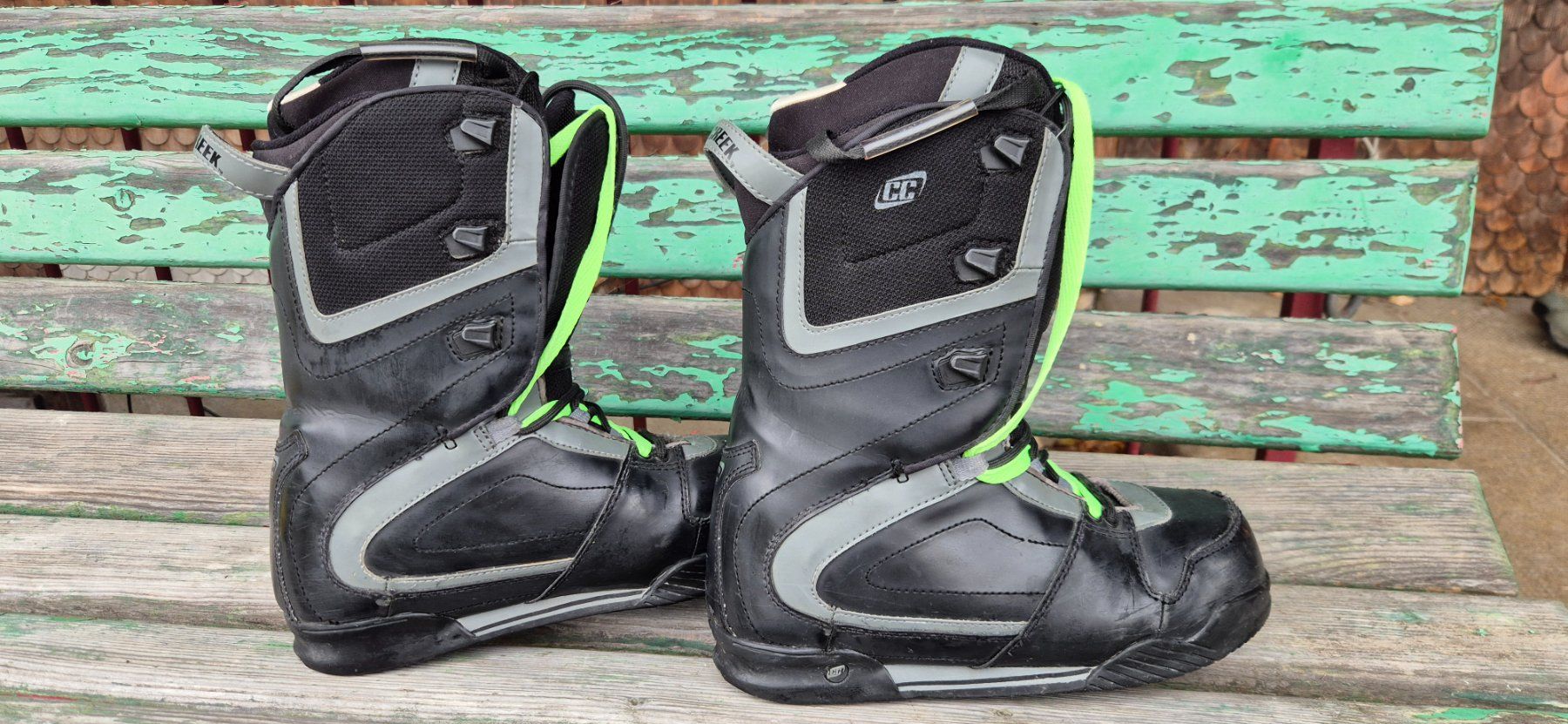 Scarpe da uomo: Snowboardschuhe – Usato da Meikirch venduto da Cluu 2