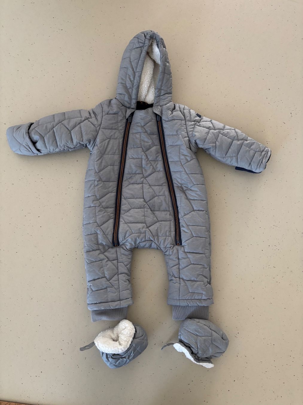 Esprit Giacche & Cappotti: Winteroverall Baby Grösse 68 – Usato da Zürich venduto da bamberella