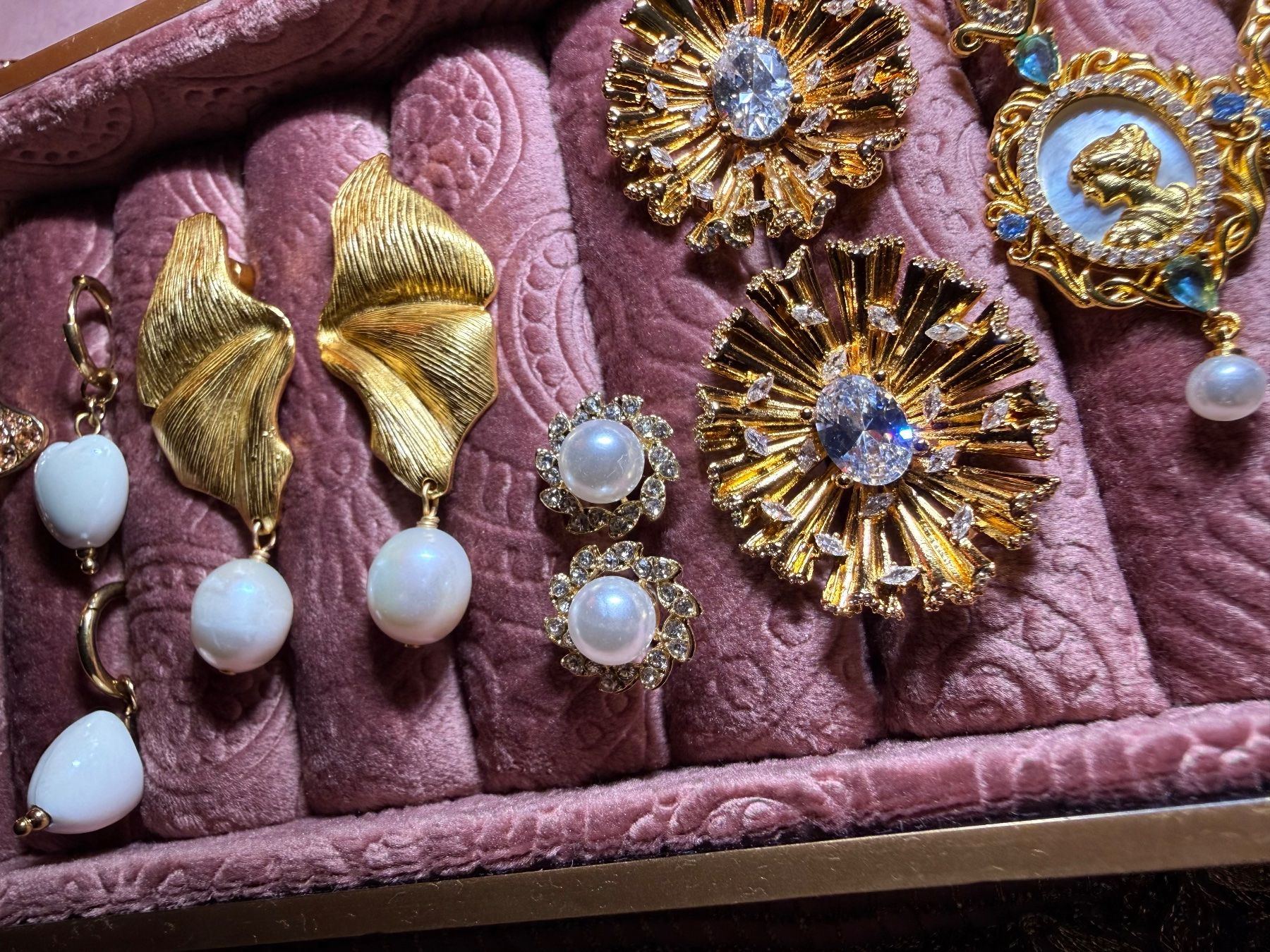Altri gioielli: Lot de bijoux neufs – Nuovo e nell'imballaggio originale da St-Maurice venduto da Sandrinette123 1