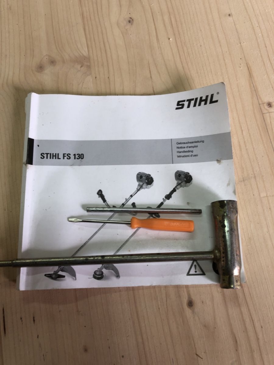 Stihl Tagliaerba: Freischneider Stihl FS 130 R – Usato da Schwarzenegg venduto da aisha95 4