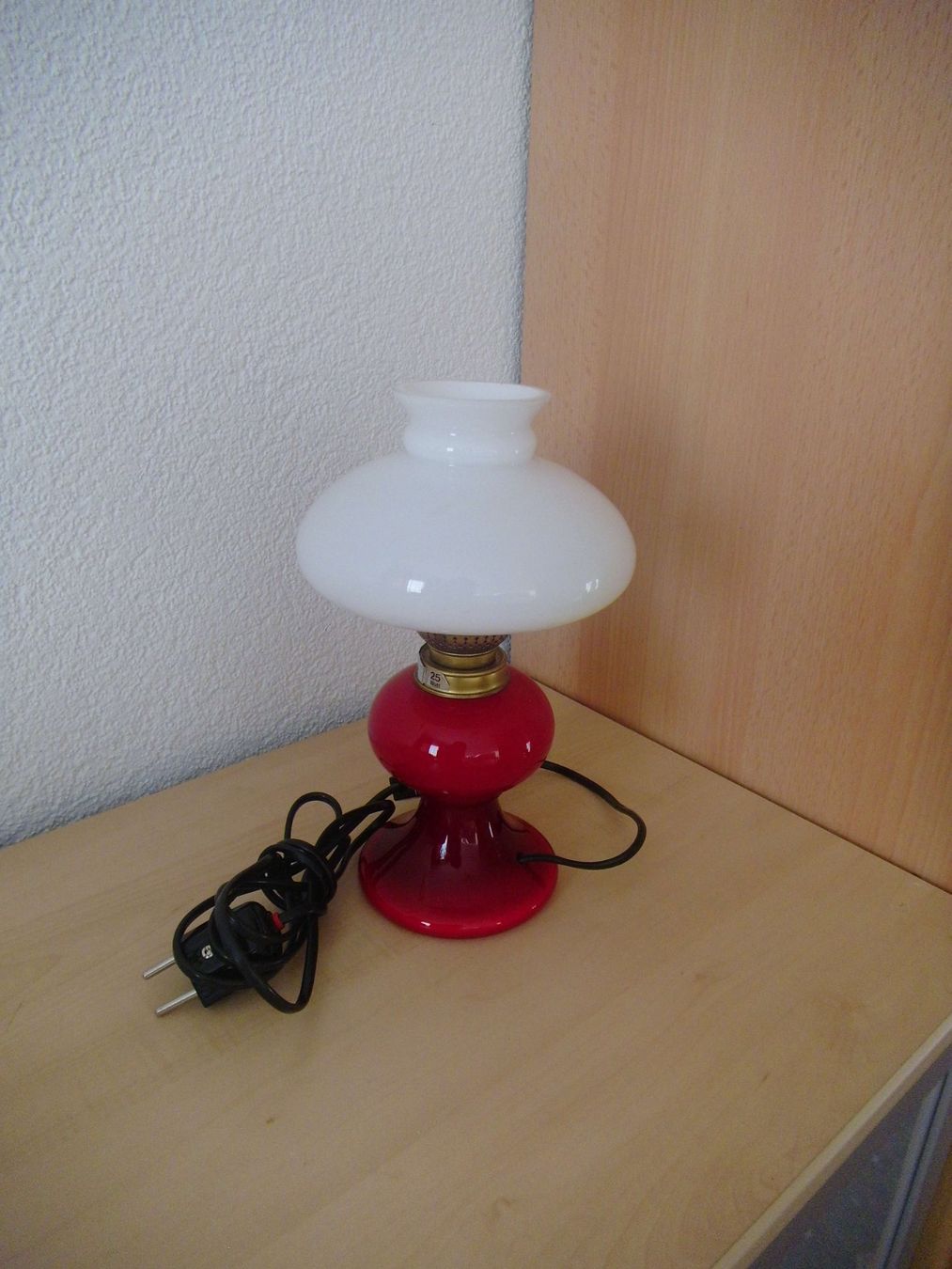 Lampen: Glas Tischlampe – Gebraucht aus St Gallen von Hrabbit
