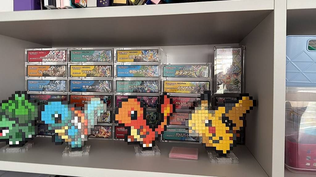Carte collezionabili: MEGA Pokémon Pixel Art 4er Set – Usato da Landquart venduto da shimmy92
