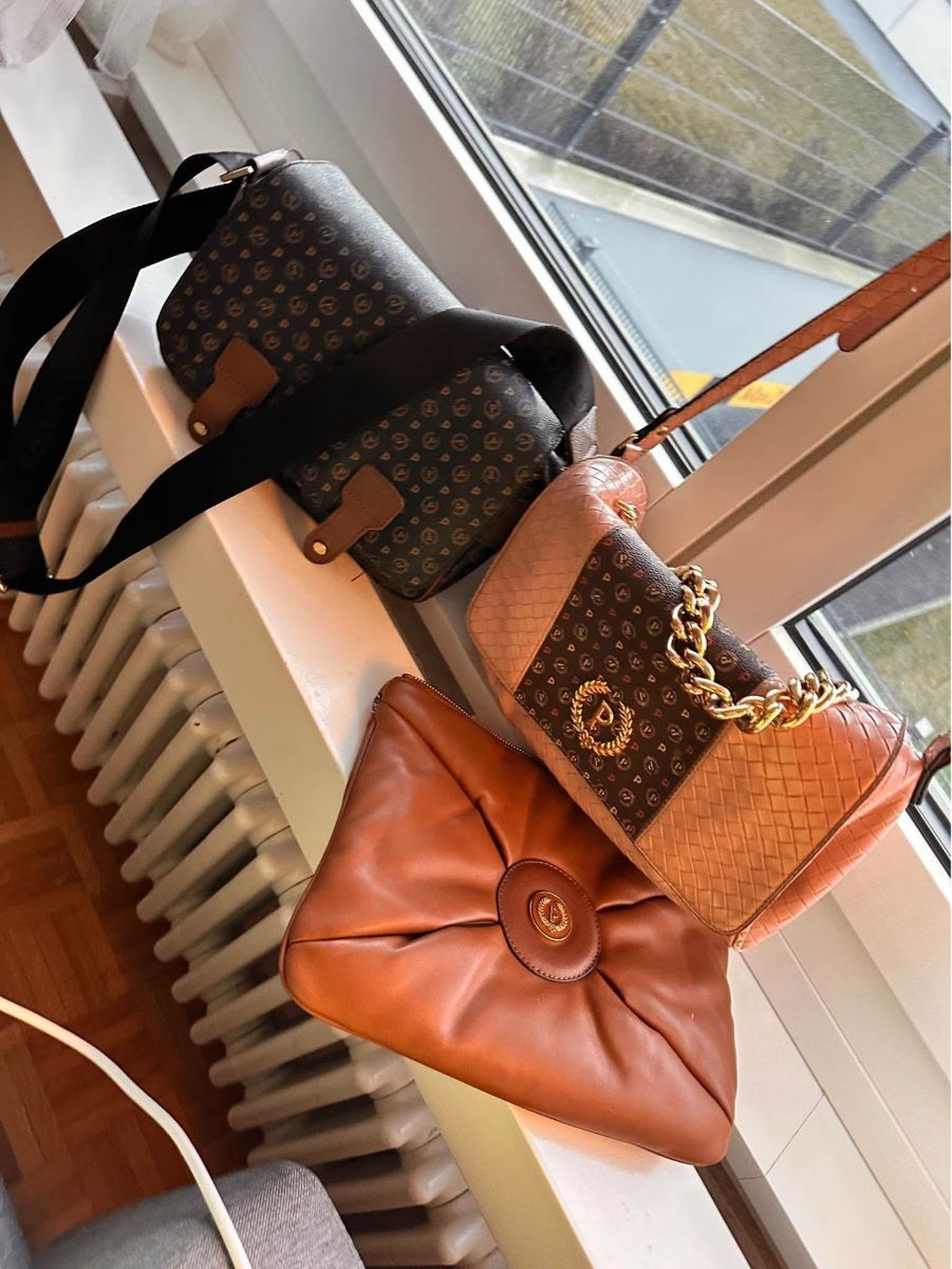Borse da donna: Pollini 3 bags – Usato da Zürich venduto da fed_vh9n