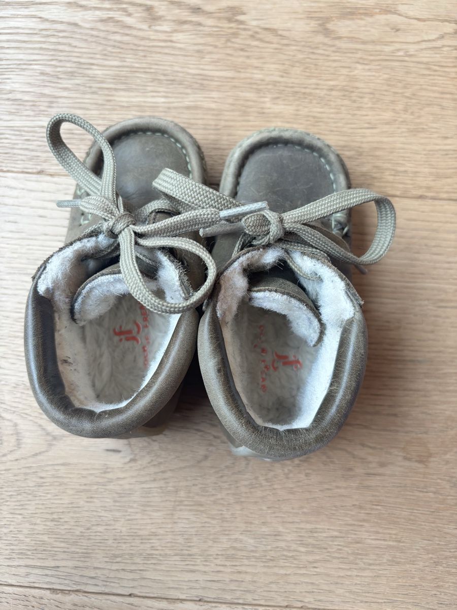 Schuhe für Jungen: Winterschuh Grösse 21 – Gebraucht aus Wolfhausen von tin_c79y 4