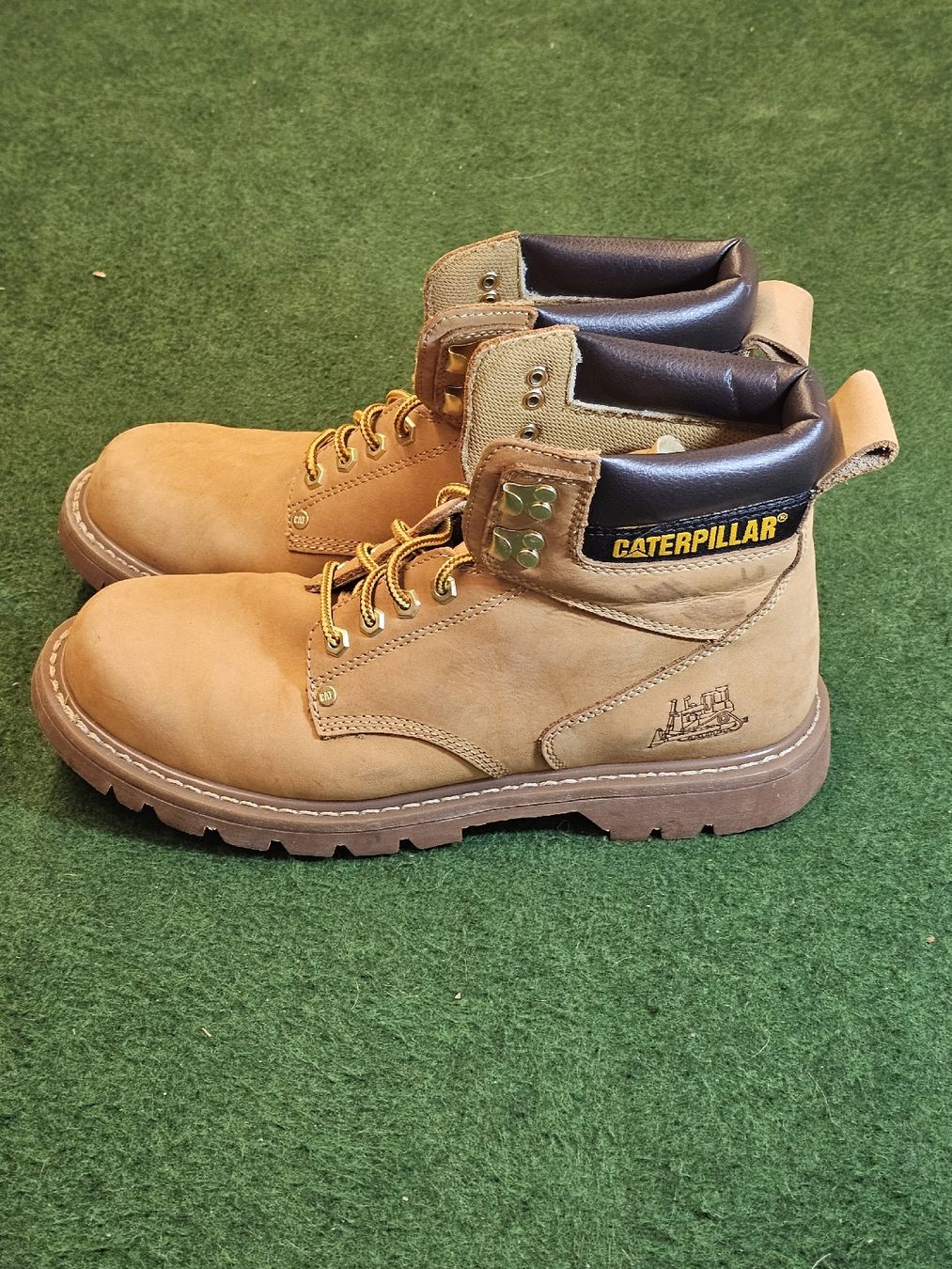 Caterpillar Herrenschuhe: Boots Caterpillar Cuir robuste taille 45 – Neu (gemäss Beschreibung) aus Veytaux von bogoss 1