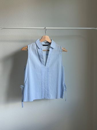 ärmellose Bluse