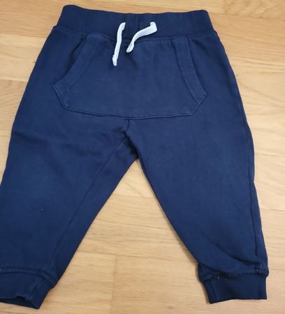 Bequeme Baby Jogginghose, Grösse 80 dunkelblau, Top Zustand