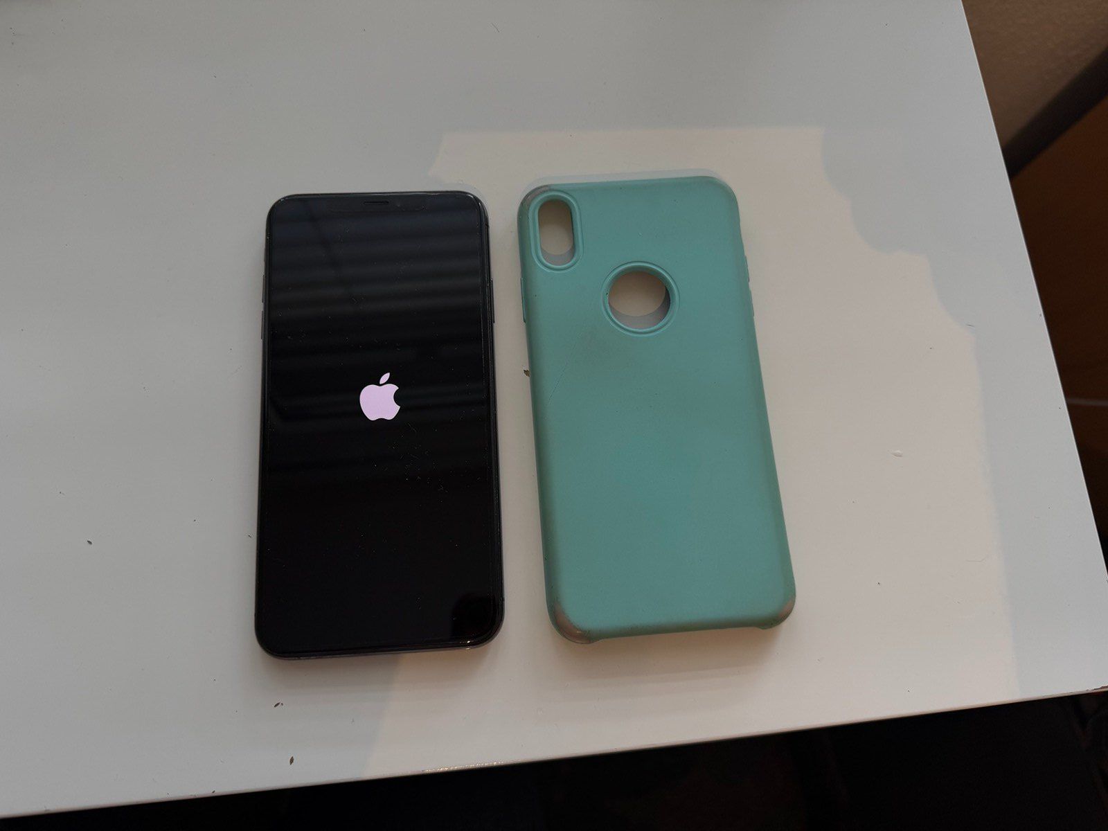 Apple Telefoni cellulari / Smartphones: Iphone XS Max - 16GB – Usato da Kerzers venduto da Caba187 1
