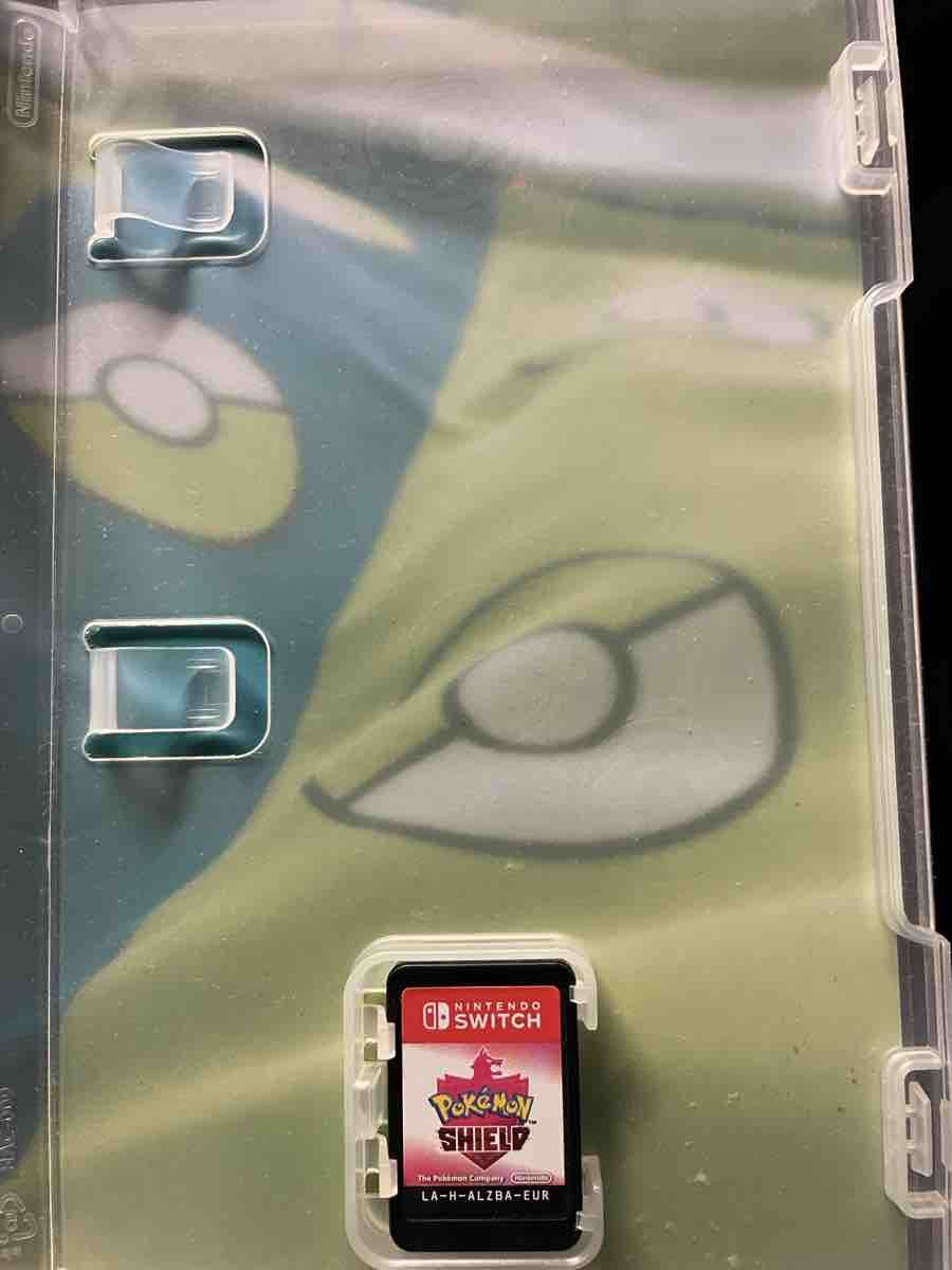 Pokémon Spiele: Pokémon Schild Nintendo Switch – Gebraucht aus Remigen von minnion96 2