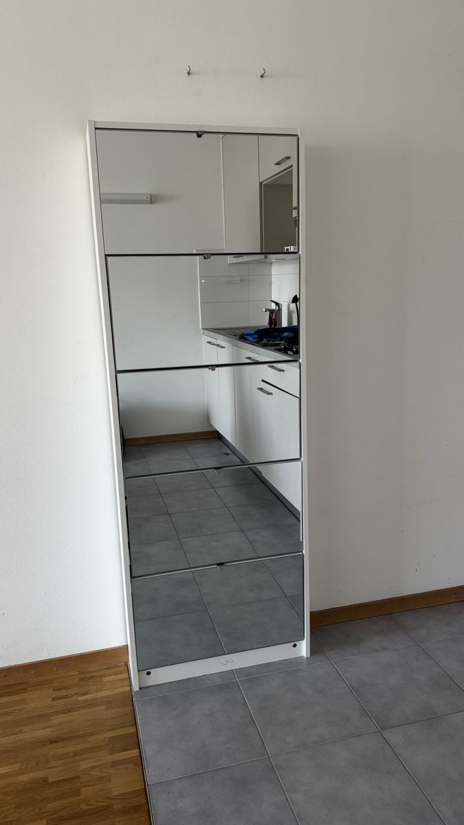 Spiegelschränke: Shoe cabinet  – Gebraucht aus Geneve von mak_hzx5