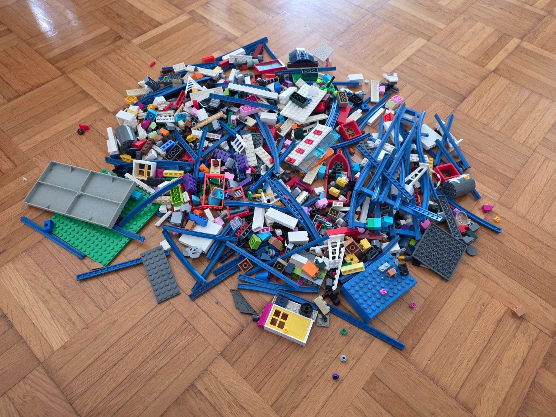 Lego Giocattoli: Lego Lot – Usato da Dorf venduto da Echo_Elements 1