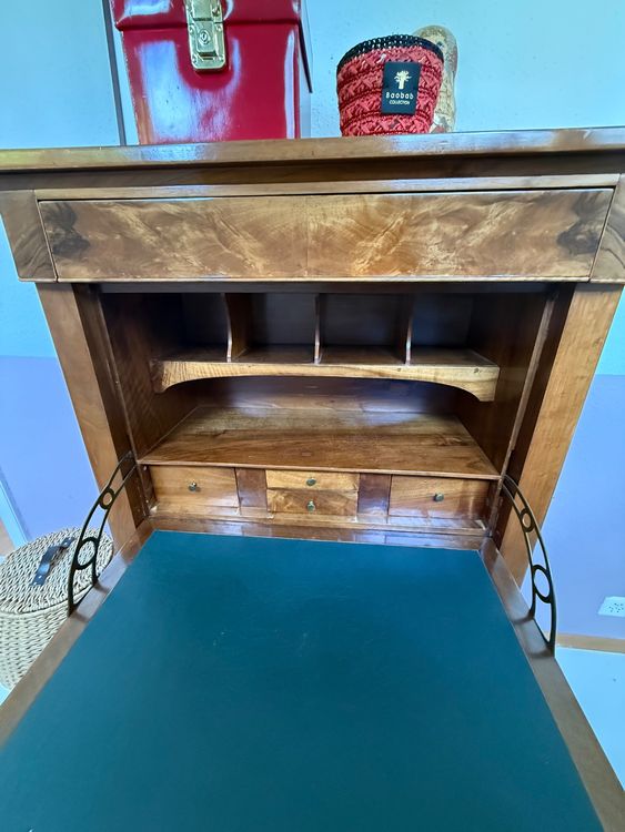 Commodes: Original Bidermeier Nussbaum Sekretär / 1810-1830 – D'occasion à Küsnacht ZH par fashionontop 2
