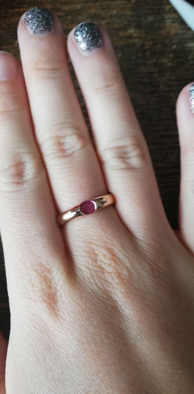 Anelli: Traumhafter 750 Goldring mit 1 Rubin – Nuovo (secondo la descrizione) da Unterägeri venduto da Altgoldschmuck 3