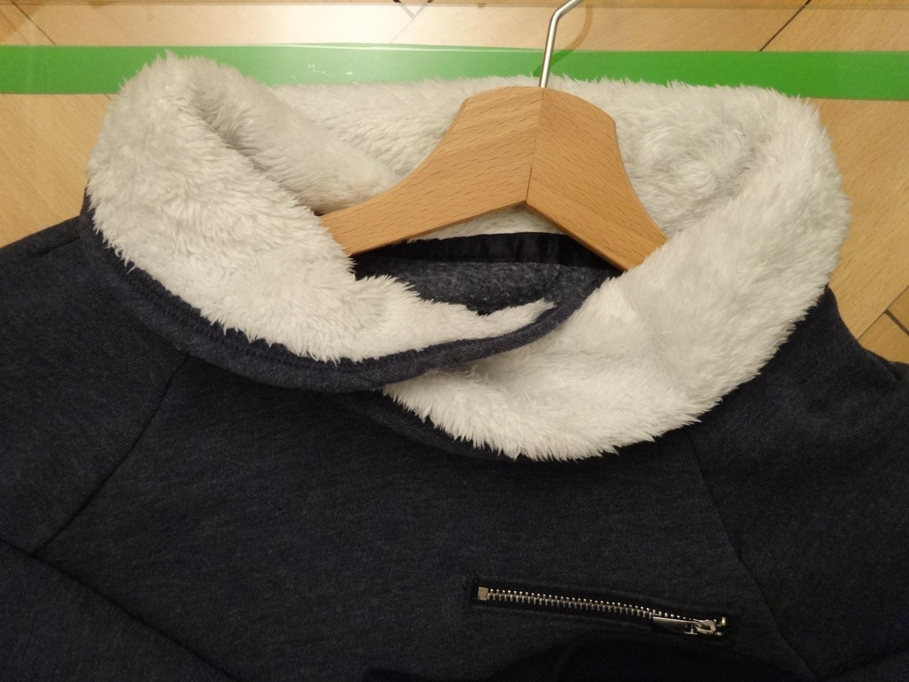 Abercrombie Maglioni & Felpe: Abercrombie & Fitch Pullover Sweater ** ungetragen** – Nuovo (secondo la descrizione) da Bern venduto da MarieBrocante 7