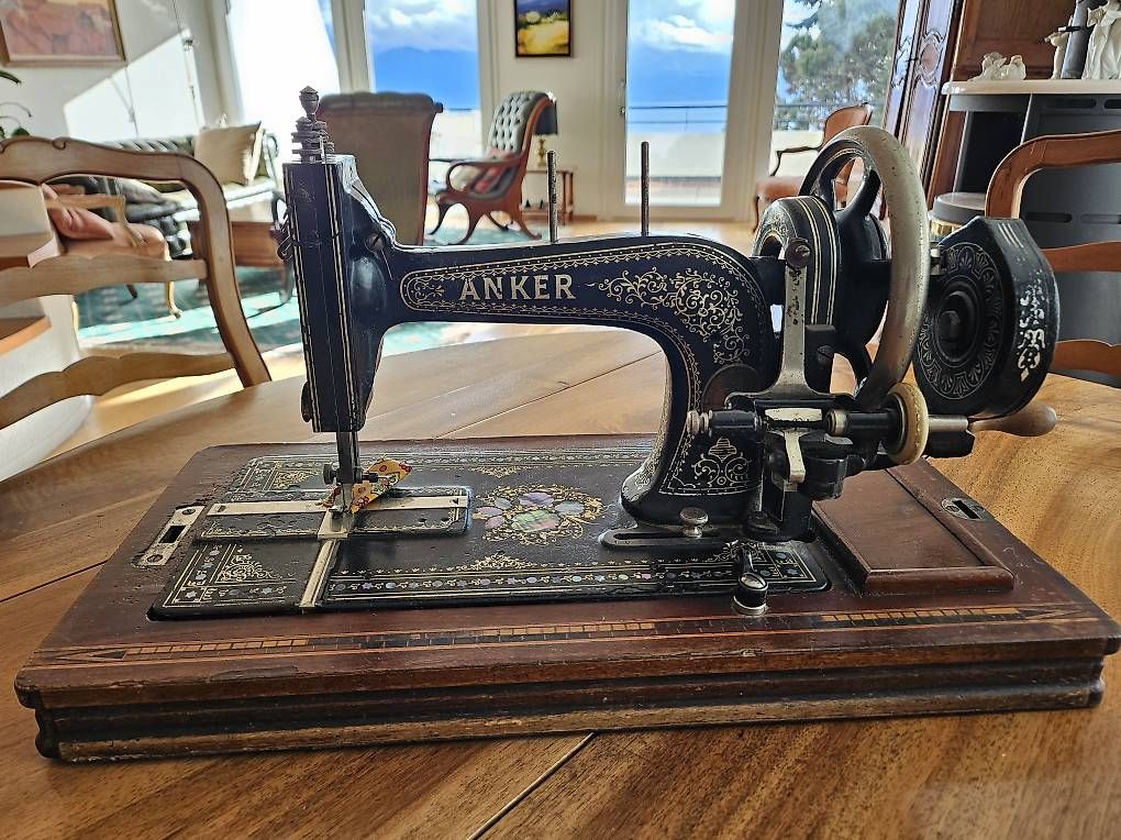 Macchine da cucire: Anker Machine à coudre – Usato da Pully venduto da Motzet