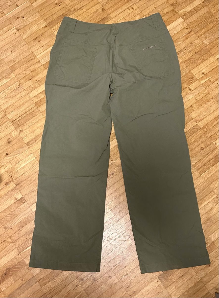 Mammut Pantaloni: Mammut Freizeithose Gr.48, grün – Usato da Obbürgen venduto da musigschopf 1