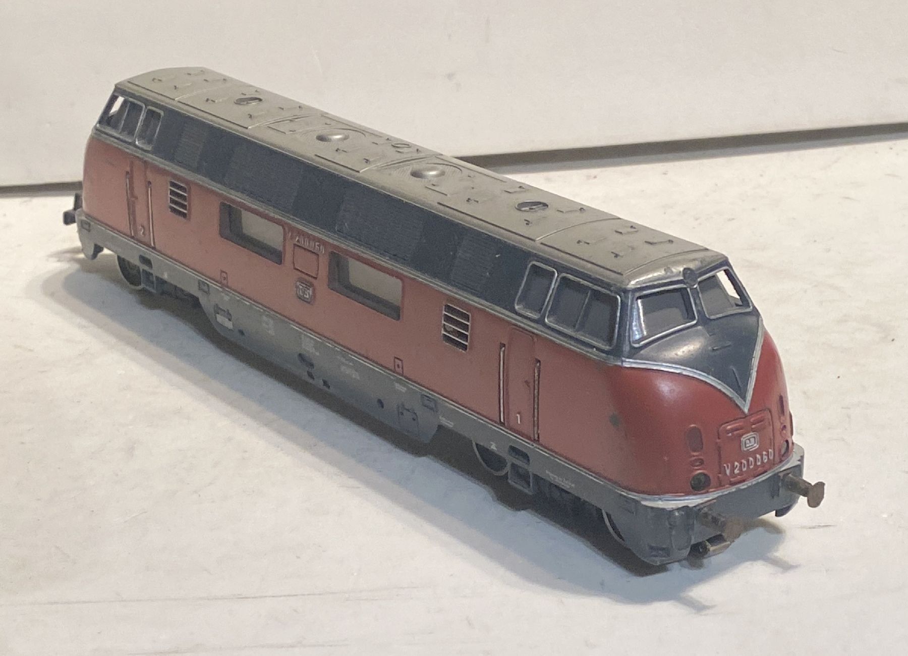 Märklin Modelleisenbahnen: Märklin 3021 Diesel Lok DB V 200060 – Gebraucht aus Sonceboz-Sombeval von Decolove 1