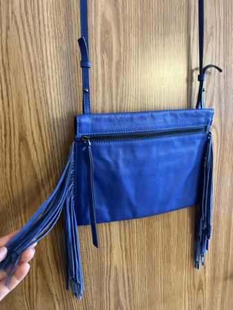 Blaue Ledertasche mit Fransen - wie neu!
