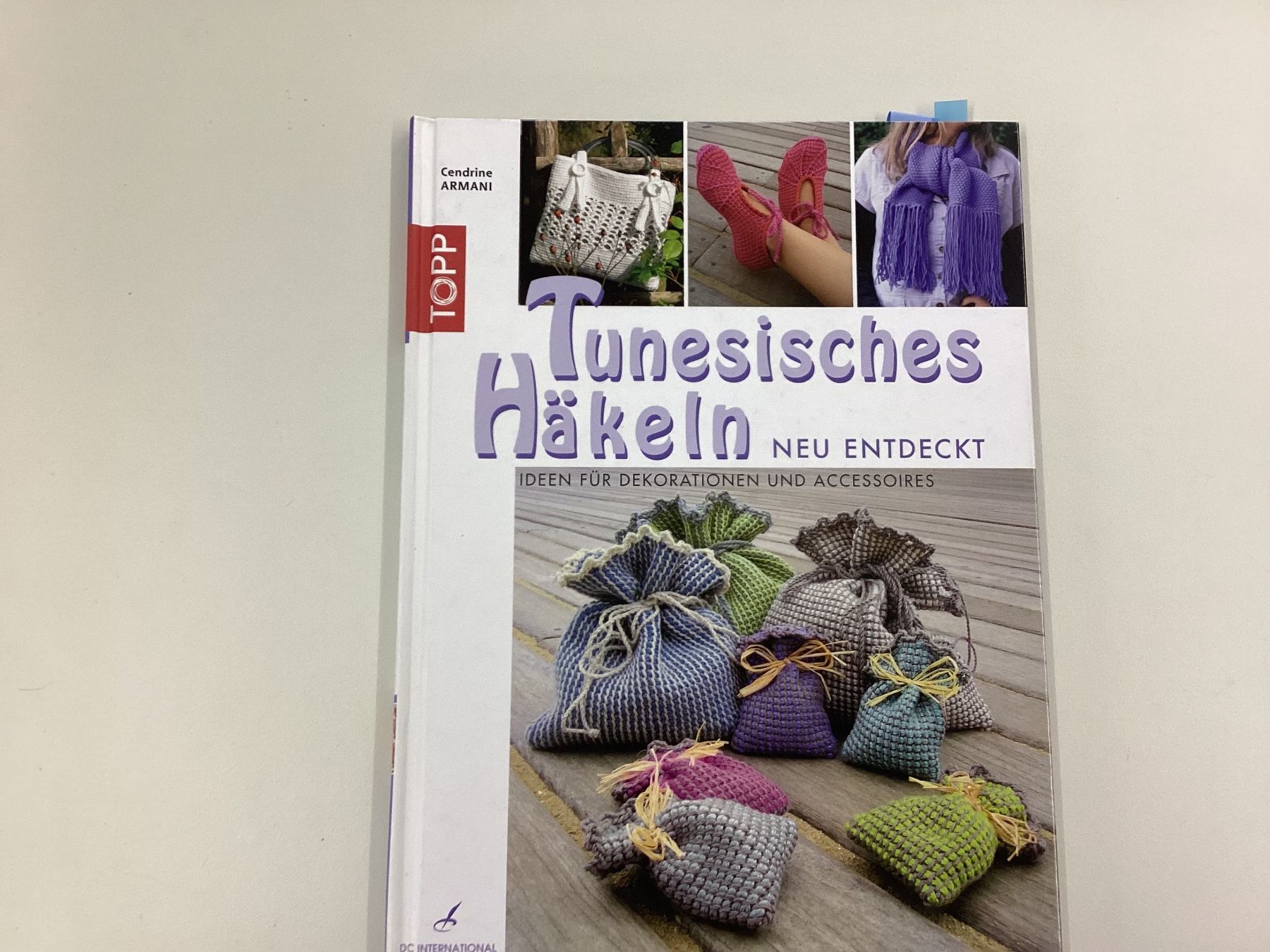 Livres: Häkelbücher – D'occasion à Zürich par orella79