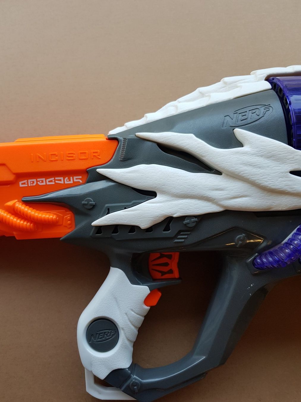 Nerf Spielzeuge: NERF Alien Menace Incisor Blaster – Gebraucht aus Greppen von  3