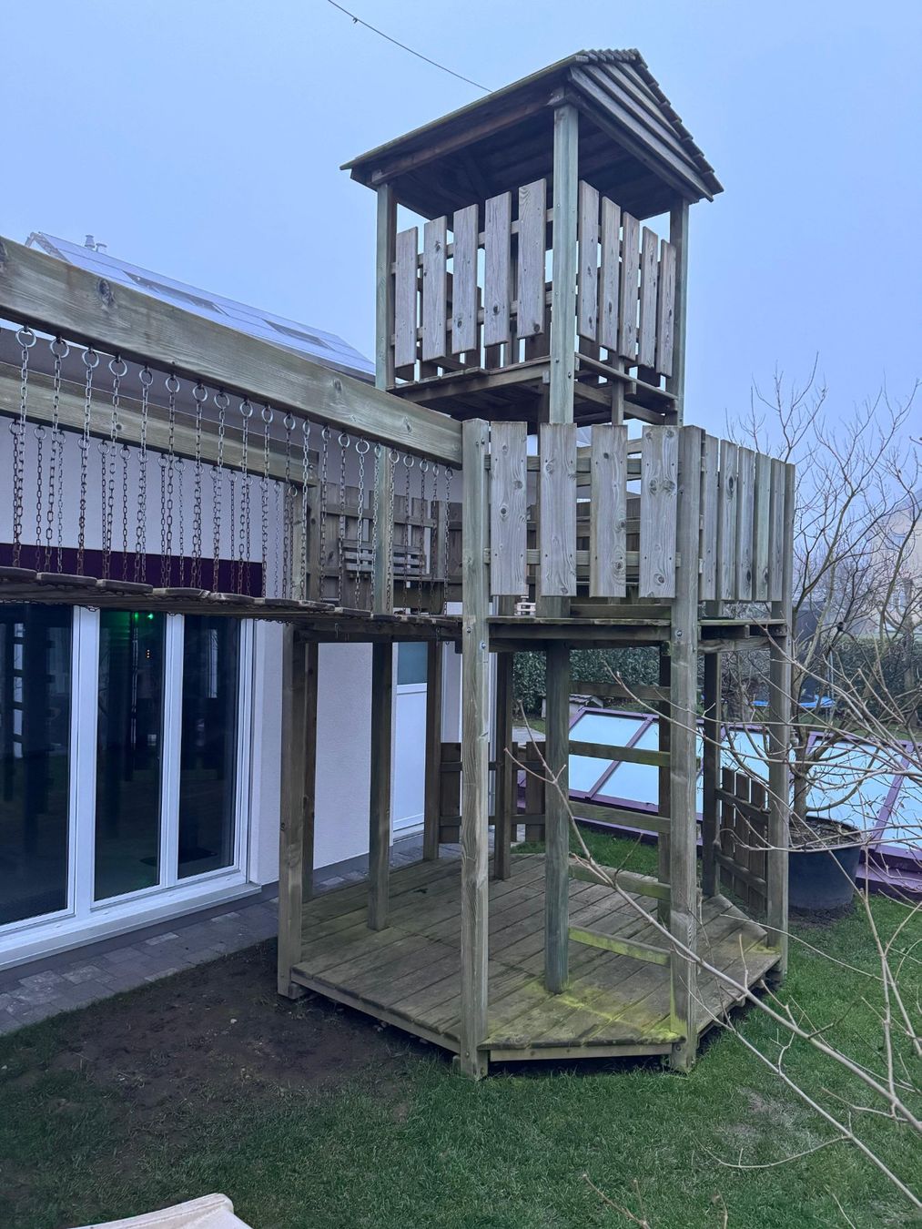 Casette per bambini: Spielgerät/Spielturm – Usato da Grosswangen venduto da winkelfeld 7