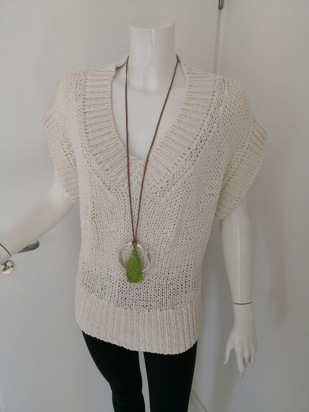 Massimo Dutti Maglioni & Felpe: 🤩MASSIMO DUTTI KURZARM STRICK-PULLOVER ECRU – Usato da Olten venduto da Naja-Twins-Twins 2