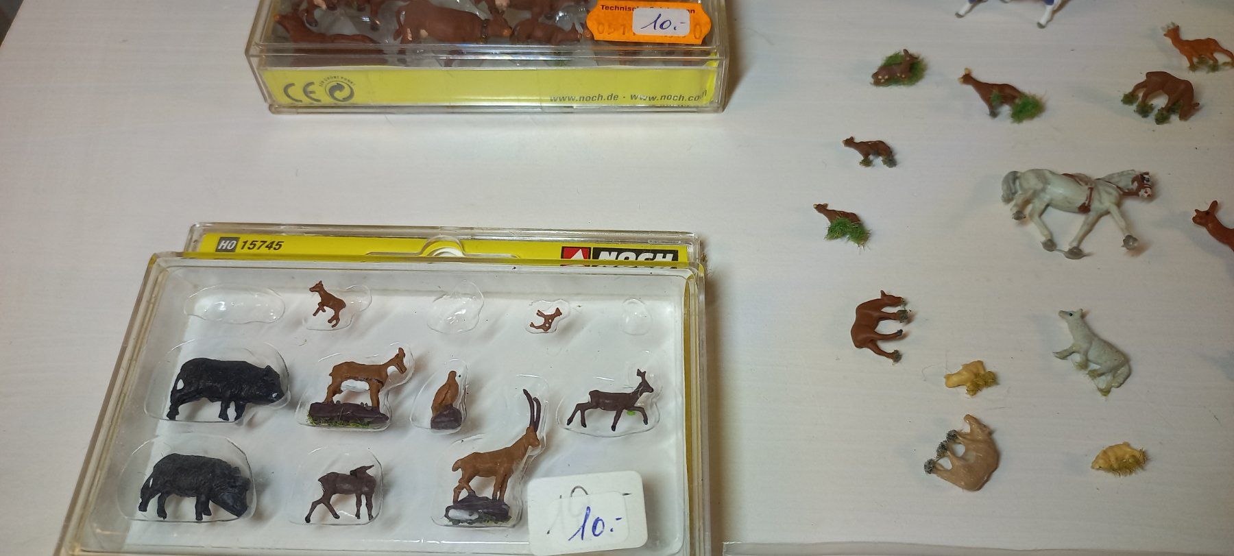 Noch Modelleisenbahnen: Grosse Sammlung Tiere Noch, Preiser,.. ca. 110Stk. H0 1:87 – Gebraucht aus Olten von bananariff 2