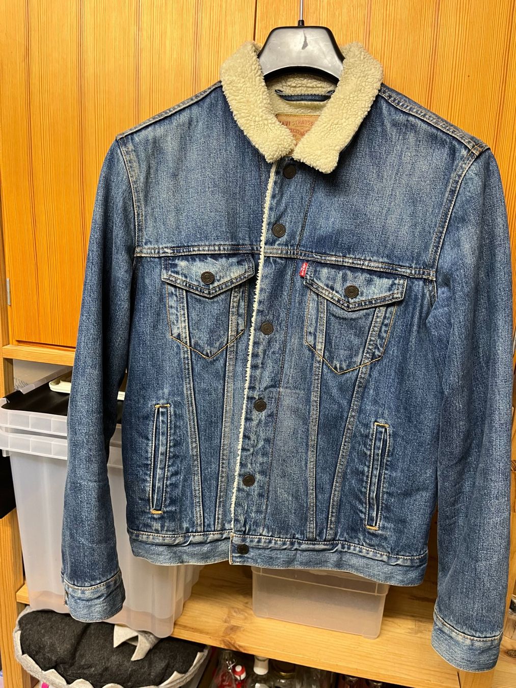 Levi's Giacche: Veste jeans Levi's – Usato da Les Cullayes venduto da clb_hr6h