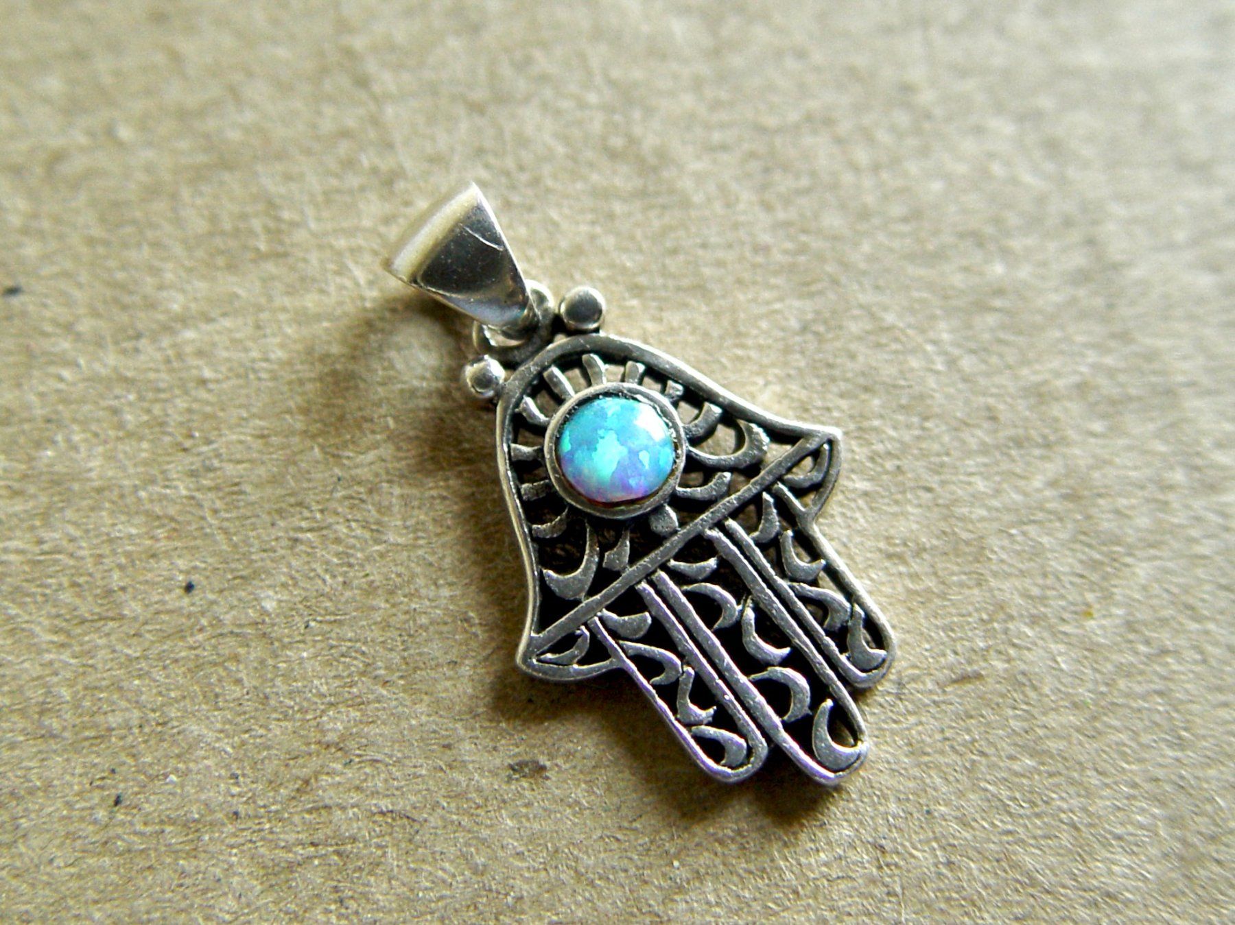 Ciondoli: Fatima Hand (Hamsa) Silber 925 mit Opal – Usato da Henggart venduto da gernli