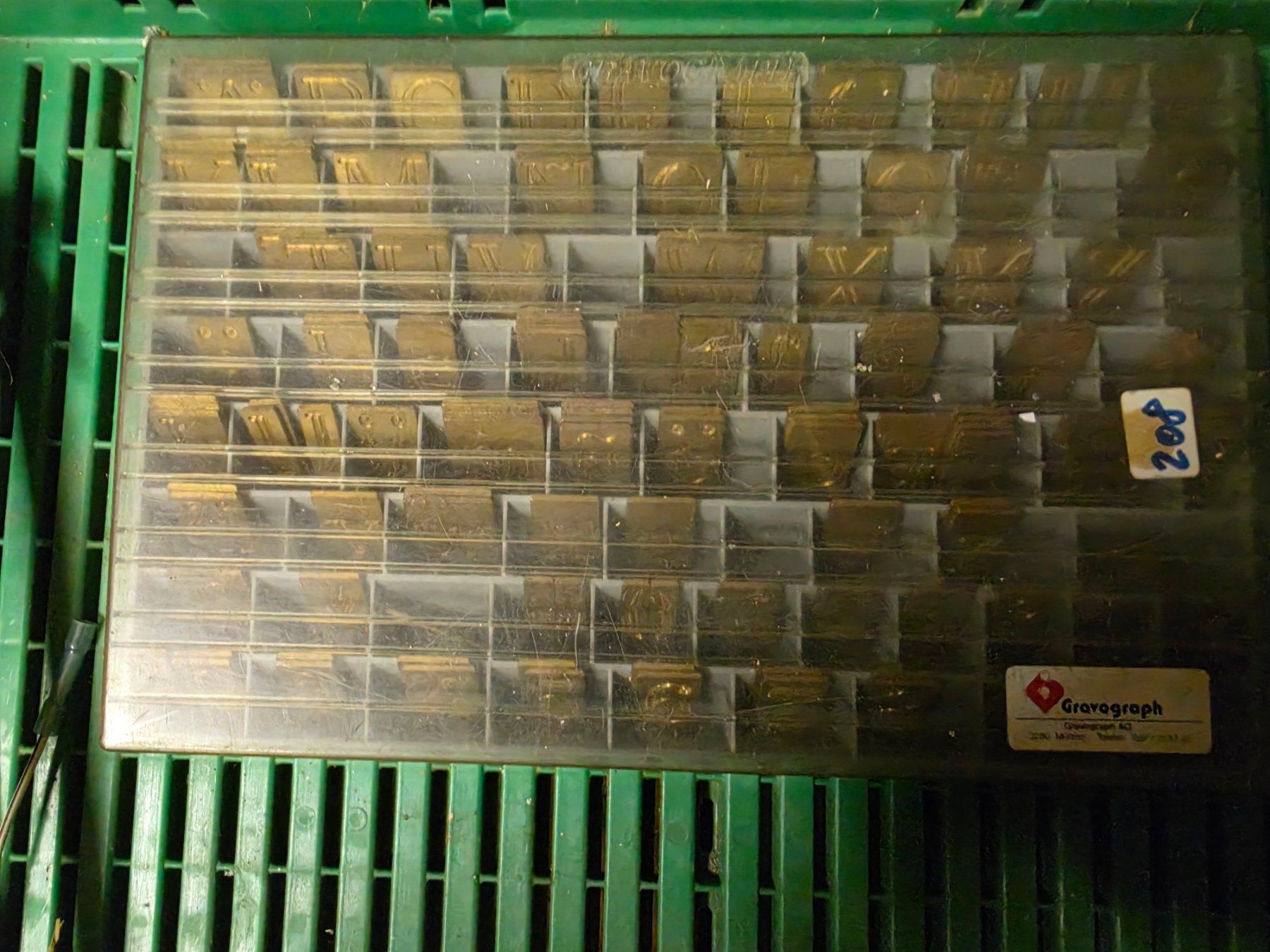 Alle Maschinen: Gravograph Typ R2 Graviermaschine – Gebraucht aus Haldenstein von Hilly4 4