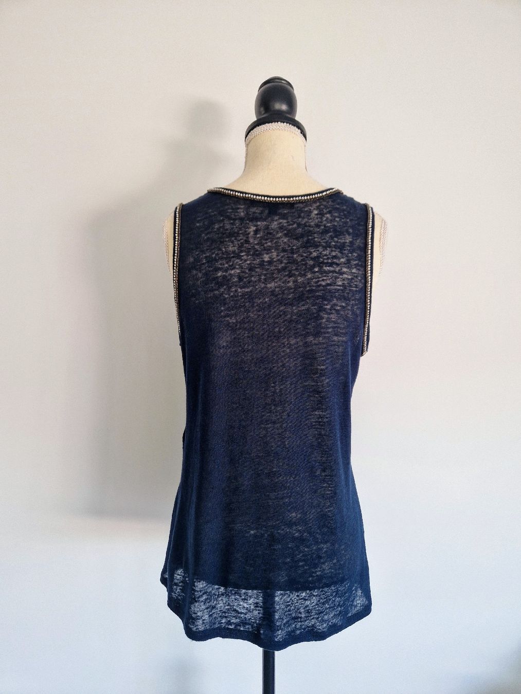 Maje Top: MAJE Tanktop 100% Leinen Gr. M – Nuovo (secondo la descrizione) da Horgen venduto da akkohappyshopping 3