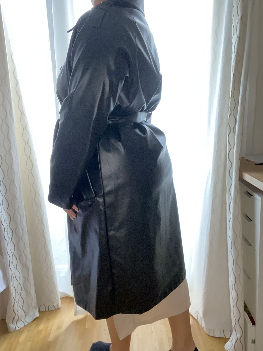 Cappotti: Manteau simili cuir noir – Nuovo e nell'imballaggio originale da Le Lignon venduto da Ana2831 1
