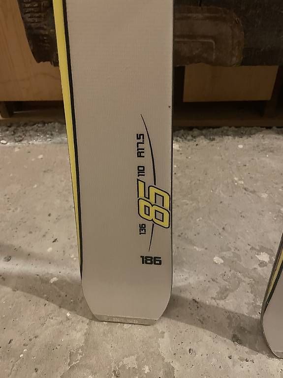 Stöckli Sci: Stöckli All Mountain Ski – Usato da Chur venduto da jon_m8k5 1