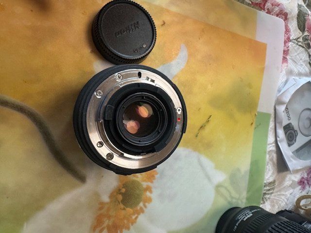 Sigma Obiettivi: Objectif Sigma 50mm f/2.8 Macro pour Nikon – Usato da Kehrsatz venduto da cashswiss2 3