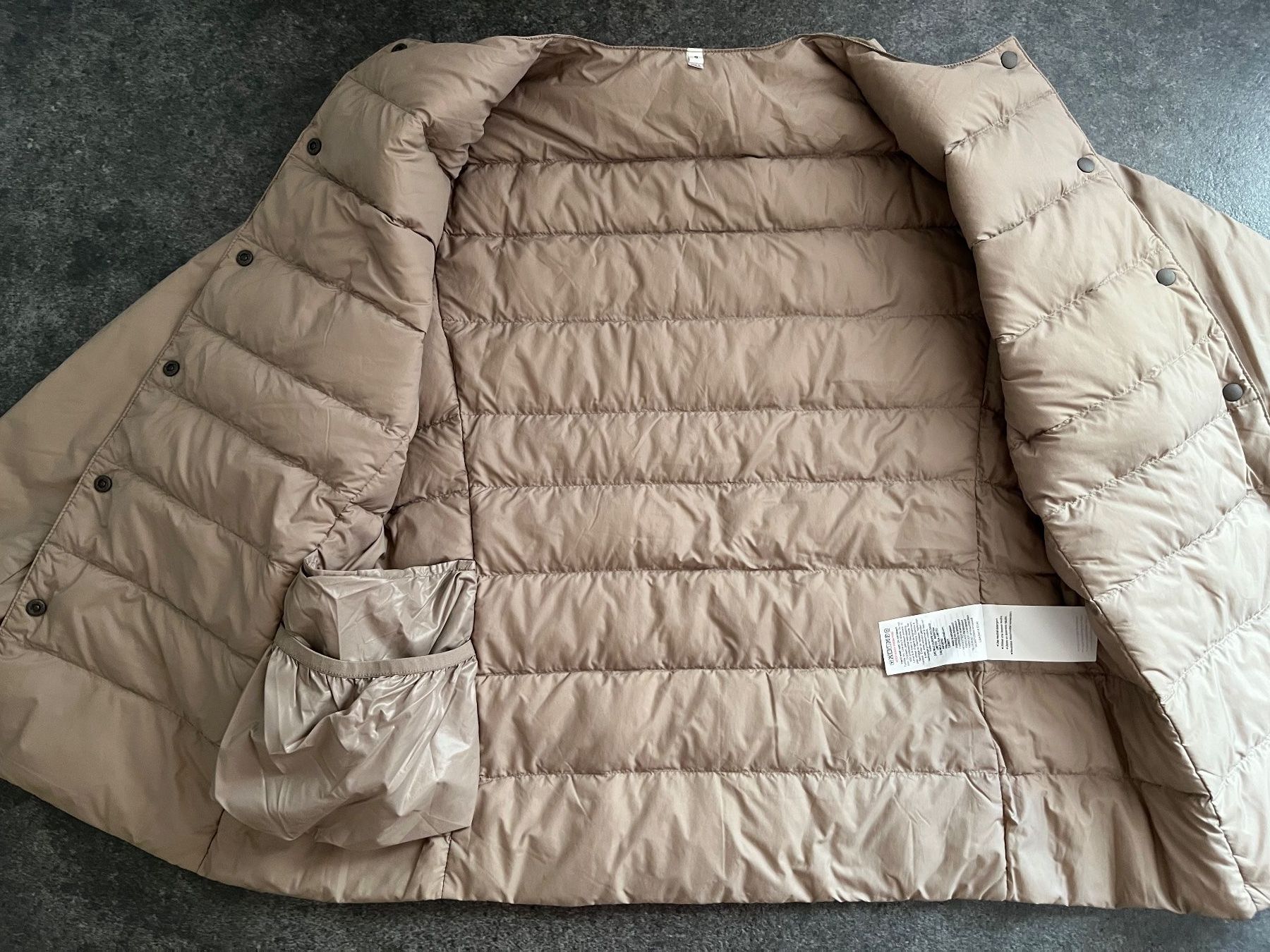Muji Giacche: MUJI Damen Daunenjacke - Größe S – Nuovo (secondo la descrizione) da Kilchberg ZH venduto da Ch.C 2