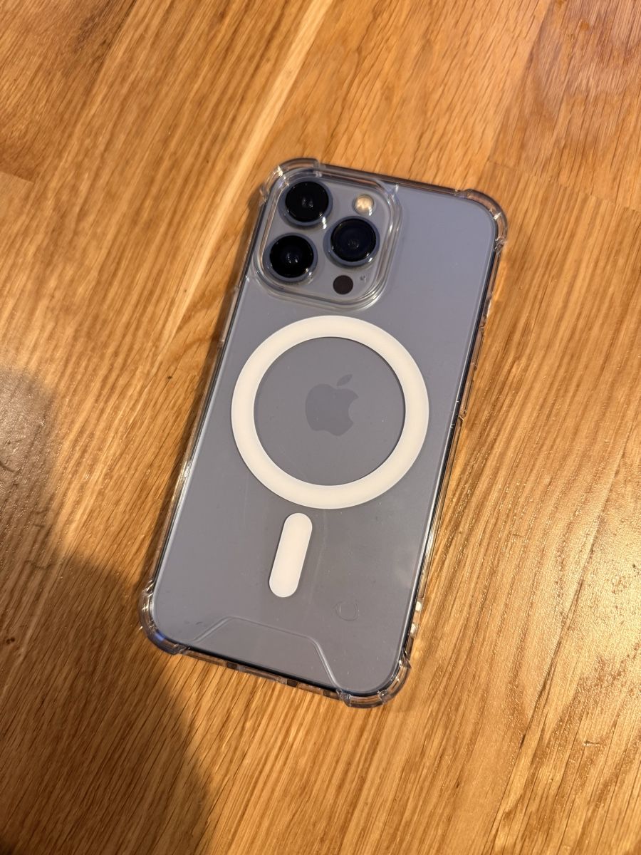 Apple Telefoni cellulari / Smartphones: iPhone 13 Pro 256Gb reconditionné – Usato da Penthalaz venduto da GoodDeal57 1
