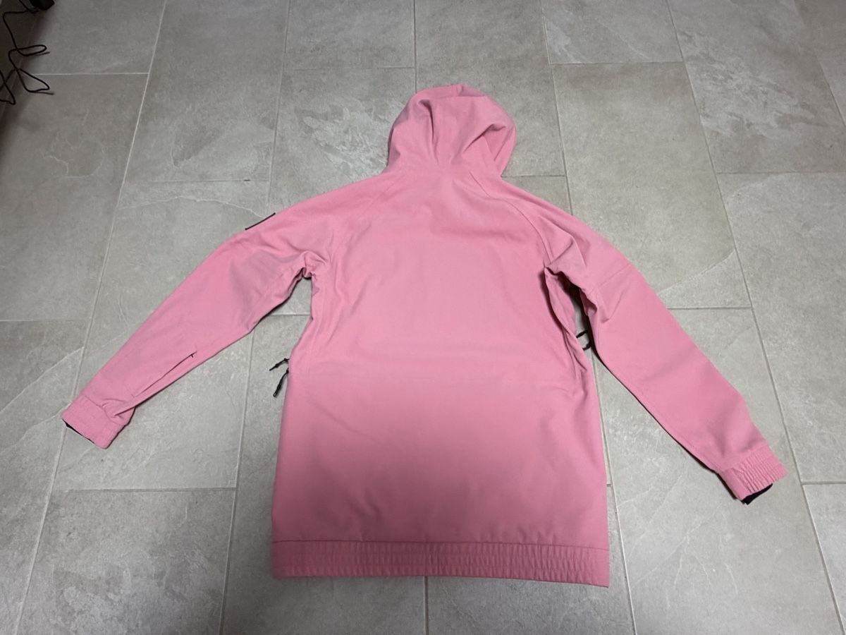 Montec Jacken: Montec Damen Softshell Skijacke Gr. S – Gebraucht aus Brüttisellen von Ayersa 1
