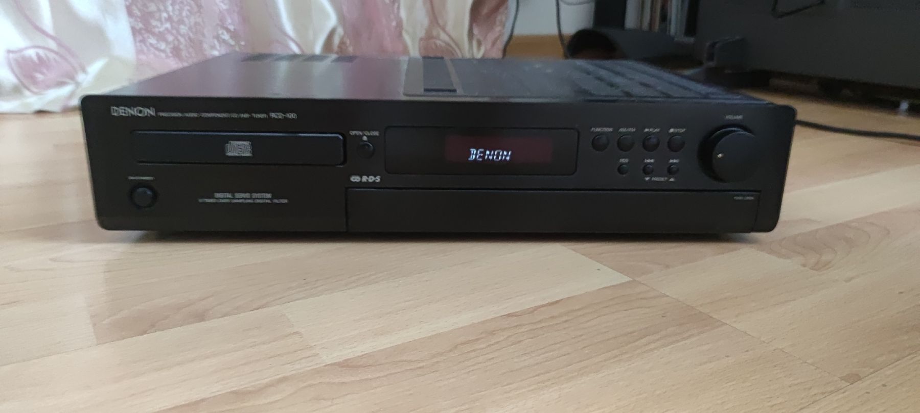 Denon Amplificatori: Denon RCD 100 – Usato da Meggen venduto da Malecifent 7