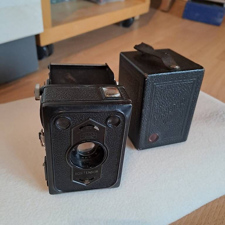 Zeiss Fotocamera: Zeiss Goerz Frontar Kamera – Usato da Heimberg venduto da Bzafira